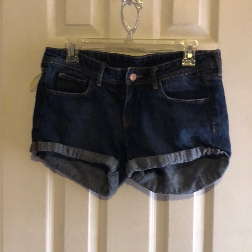 Low waist denim shorts